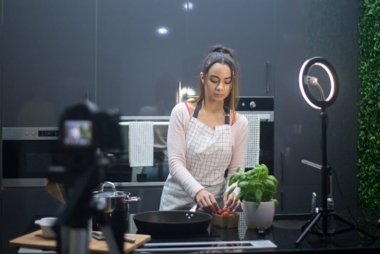 How Technology Is Changing the Way We Cook and Eat